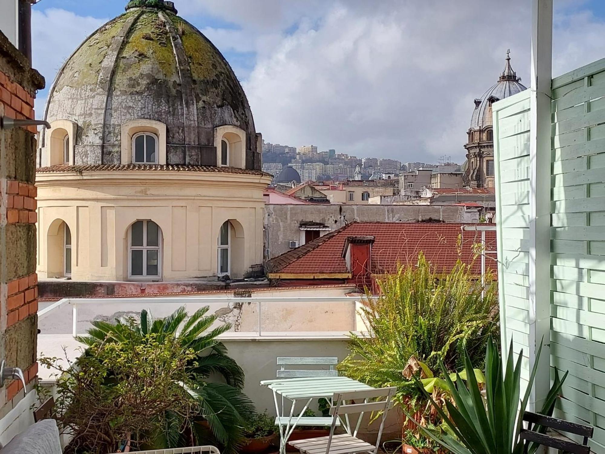 Historic Naples Relais Le Terrazze Apartment Exterior photo