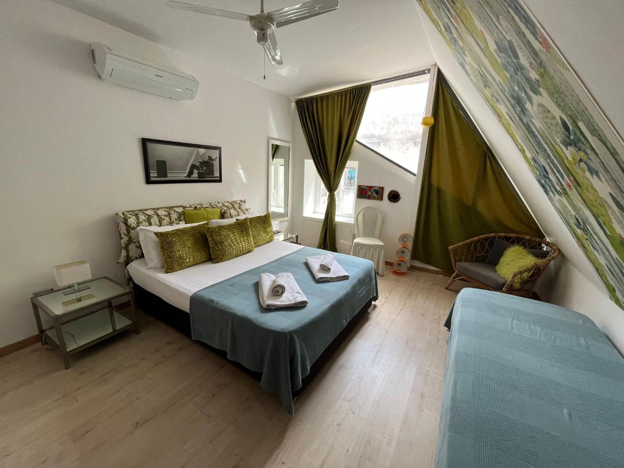 Historic Naples Relais Le Terrazze Apartment Exterior photo