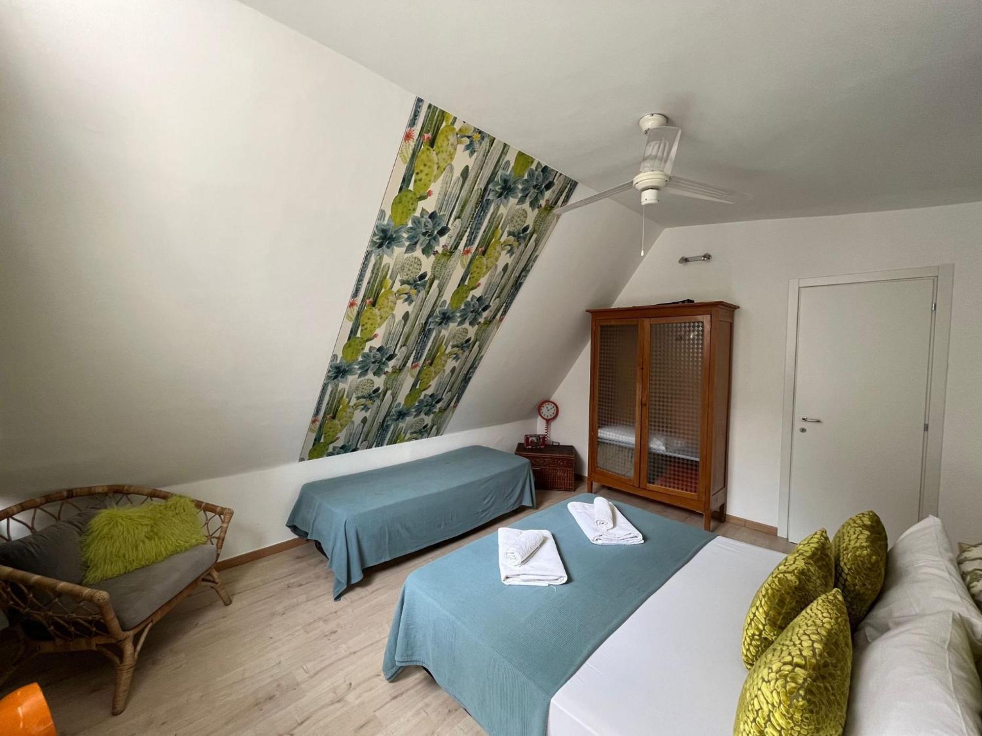 Historic Naples Relais Le Terrazze Apartment Exterior photo